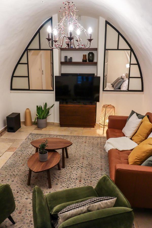 Cozy Heritage Home Jerusalem Exterior photo